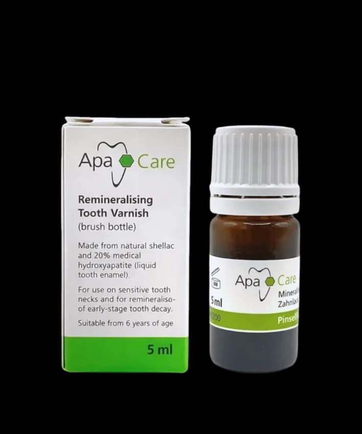 ApaCare mineralising tooth varnish 5 ml bottle